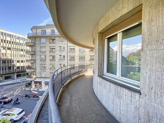 Appartement renové au centre de Lausanne - Foto 1