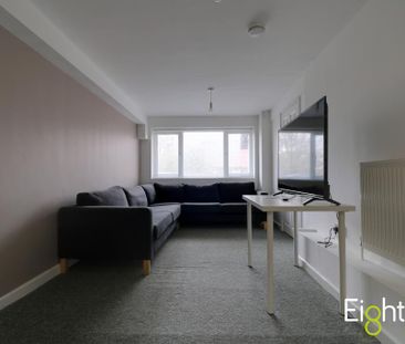 5 bedroom terraced house to rent - Photo 1