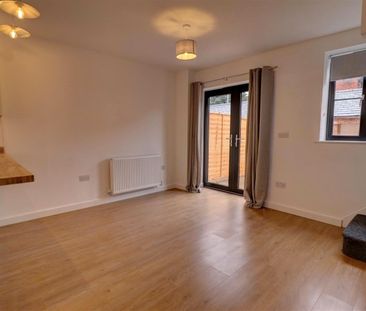 1 BED Terraced House To rent - Photo 5