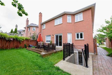 For Lease - 5112 Heatherleigh Avenue Unit# ..Bsmt, Mississauga, Ontario - Photo 4