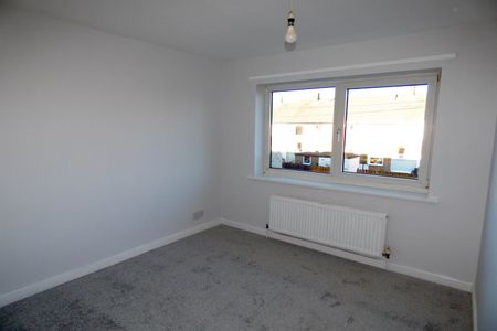 3 bed end of terrace house to rent in Fuschia Gardens, Hebburn, NE31 - Photo 5