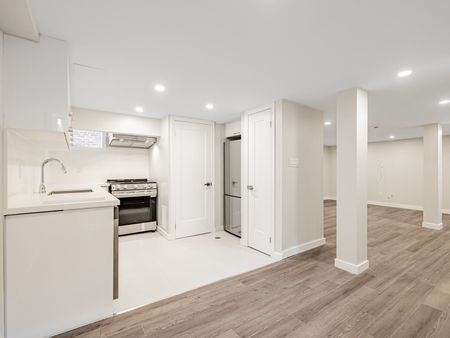 For Lease - 2103 Avenue Road Unit# BSMT, Toronto, Ontario - Photo 5