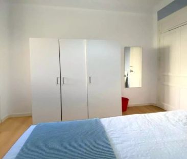 Room in a shared 8-bedroom apartment for rent in Castellana - Foto 6