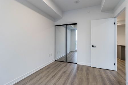 For Lease - 10 Lagerfeld Drive Unit# 414, Brampton, Ontario - Photo 2