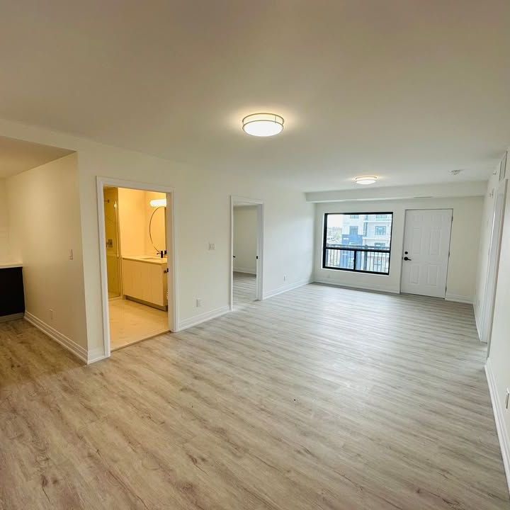 For Lease - 3340 Stella Crescent Unit# 524, Windsor, Ontario - Photo 1