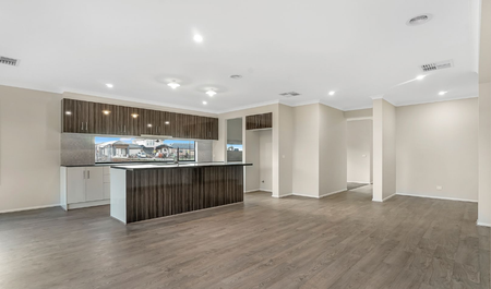 Spectacular, Spacious & Perfect for Family Living! - Photo 5