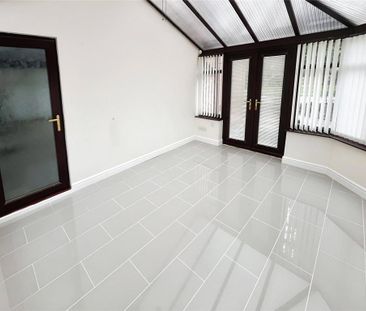 5 bedroom detached house to rent - Photo 5