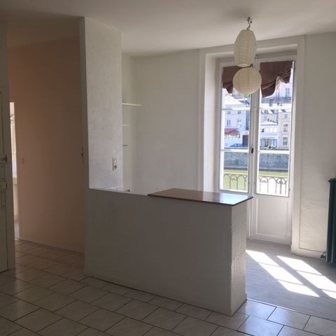 Appartement - 3 pièces - 49,56 m² - Laval - Photo 1