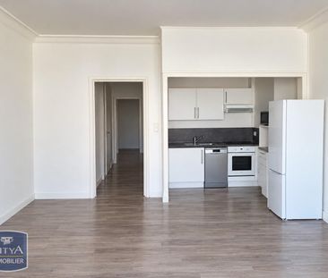 Location Appartement 2 pièces 49m² GRENOBLE 38100 - Photo 2
