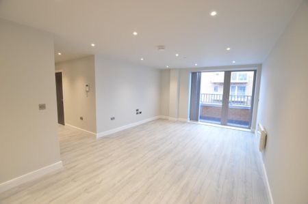 2 bedroom apartment to rent - Photo 2