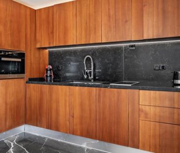 4 bedroom luxury Apartment for rent in Puerto Banus, Spain - Photo 6