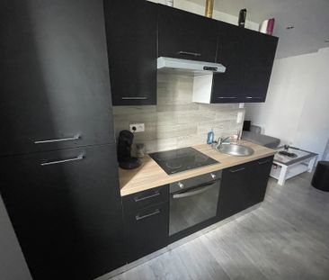 Location Appartement 2 pièces 34 m2 à Saint-Quentin - Photo 6