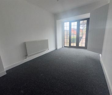 2 bed terraced to rent Bowns Yard, DE55 - Photo 3