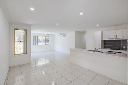 Located in A Quiet Court - Photo 3