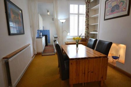 2 bedroom terraced house to rent - Photo 5