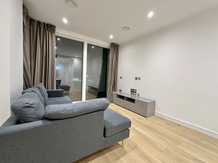 Grant Road, London - Photo 3