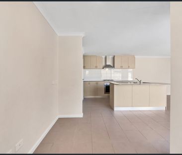 52 Delta Road, Baldivis WA 6171 - House For Rent | Domain - Photo 1