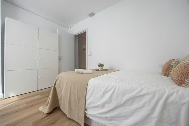 Carrer de Dolores Alcaide, Valencia, Valencian Community 46007 - Photo 1