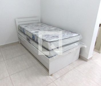 Studio para alugar com 28m², 1 quarto e sem vaga - Foto 1