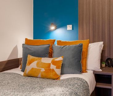 1 bedroom in a flat share to rent - Photo 6