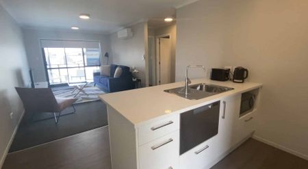 New Year New Home - Fully Furnished Apartment - Photo 2