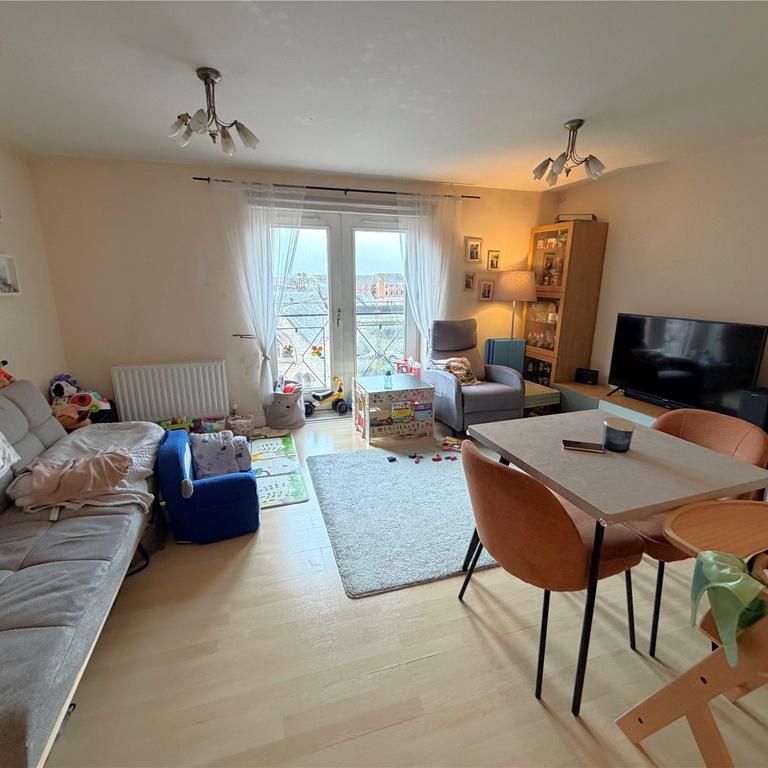 2 bedroom apartment to rent - Photo 1