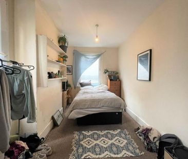 5 bedroom terraced house to rent - Photo 1