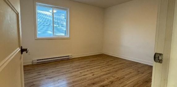 Superbe 4 ½ en promo – + Internet inclus - Photo 2