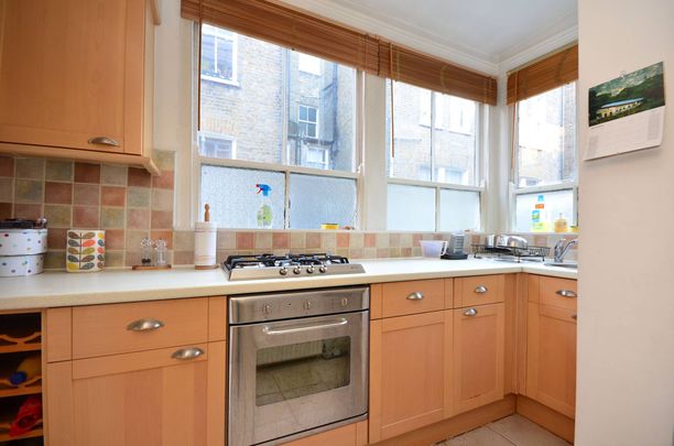 Comeragh Road, Barons Court, W14 - Photo 1