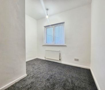 3 bedroom House To Let - Photo 5