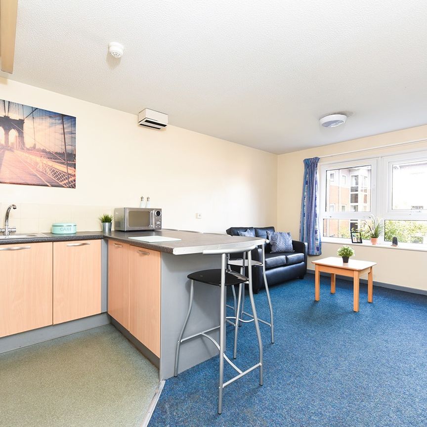 Ensuite Bronze - Photo 1