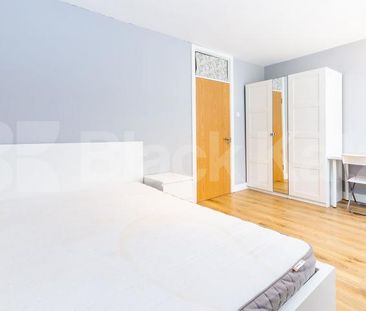 Fantastic spacious three bed mins to UCL, SOAS, Regents Park and tube - Photo 2