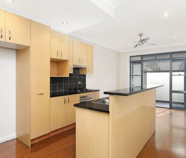 7/1-11 Albion Place, Rozelle NSW 2039 - Townhouse For Rent | Domain - Photo 3