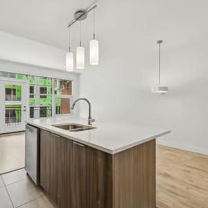 2 CH - 1 SDB - Gatineau - $2,300 /mo - Photo 2