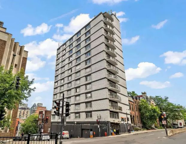 500 av. des Pins | 500 Avenue des Pins Ouest, Montreal - Photo 1