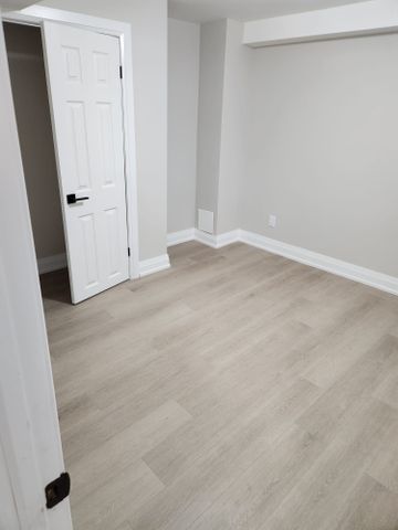 For Lease - 6 Charcoal Drive Unit# Basement, Toronto, Ontario - Photo 2