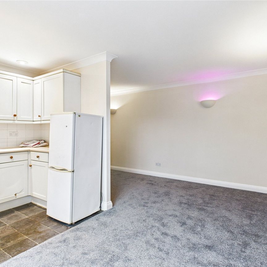 Upper Brook Street, Ipswich, Suffolk, IP4 1EB - Photo 1