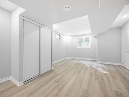 For Lease - 59 Bonnydon Crescent, Toronto, Ontario - Photo 4