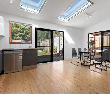 Spacious 3-Bedroom St Kilda Rental with Modern Upgrades and Alfresc... - Photo 5