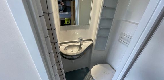 Studio to rent - Photo 2