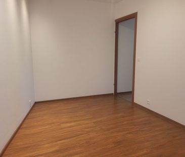 Wygodne mieszkanie z dużą loggią - Photo 1