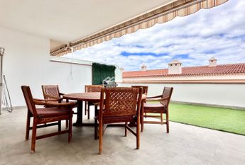 Apartamento · Alquiler a largo plazo ·