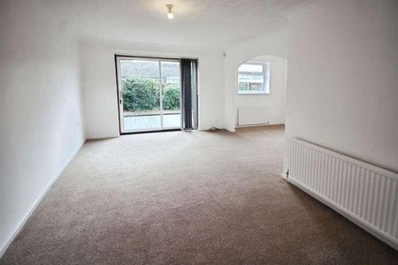 Cherrywood Gardens, Leeds, LS14 - Photo 3