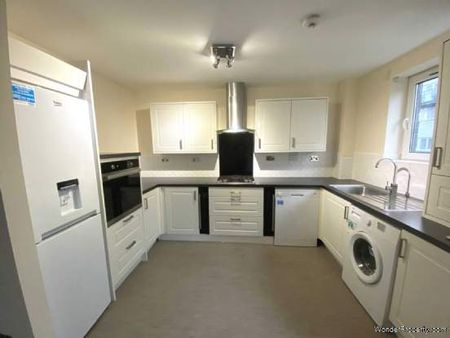 2 bedroom property to rent in Renfrew - Photo 4