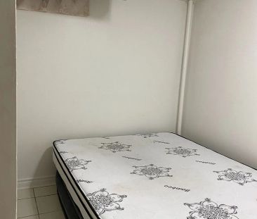 5214 Springbok Crescent #B - Photo 5