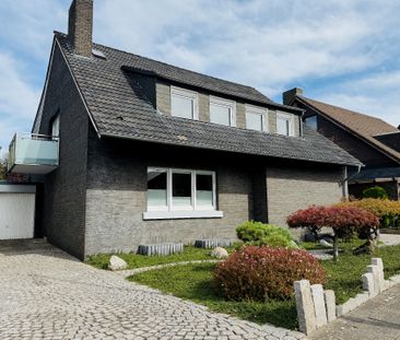 Ihr neues Zuhause zum Wohlfühlen - großzügige Dachgeschosswohnung i... - Photo 1