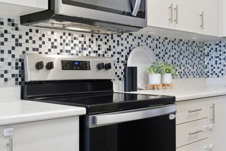 For Lease - 40 Zinfandel Drive Unit# 38, Hamilton, Ontario - Photo 3