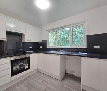 Hiltingbury Road, Chandlers, SO53 - Photo 6