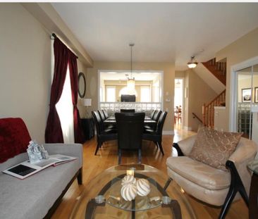 For Lease - 3364 Hayhurst Crescent, Oakville, Ontario - Photo 3