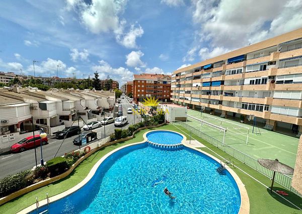 APARTMENT FOR RENT IN ACEQUION, NEAR THE CENTER IN TORREVIEJA - ALICANTE